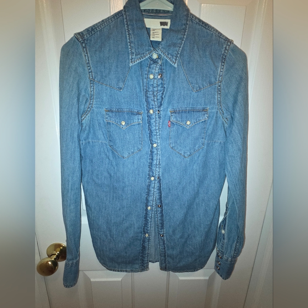 Levi's Denim Snap Shirt, Size XS
